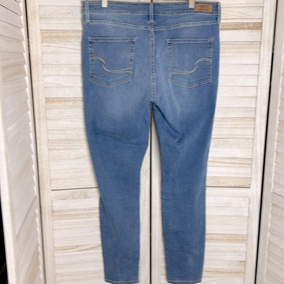 Women’s Signature Levi Strauss Modern Skinny Jeans Size 16 Med - Picture 6 of 10